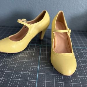 Yellow Chase & Chloe Heels